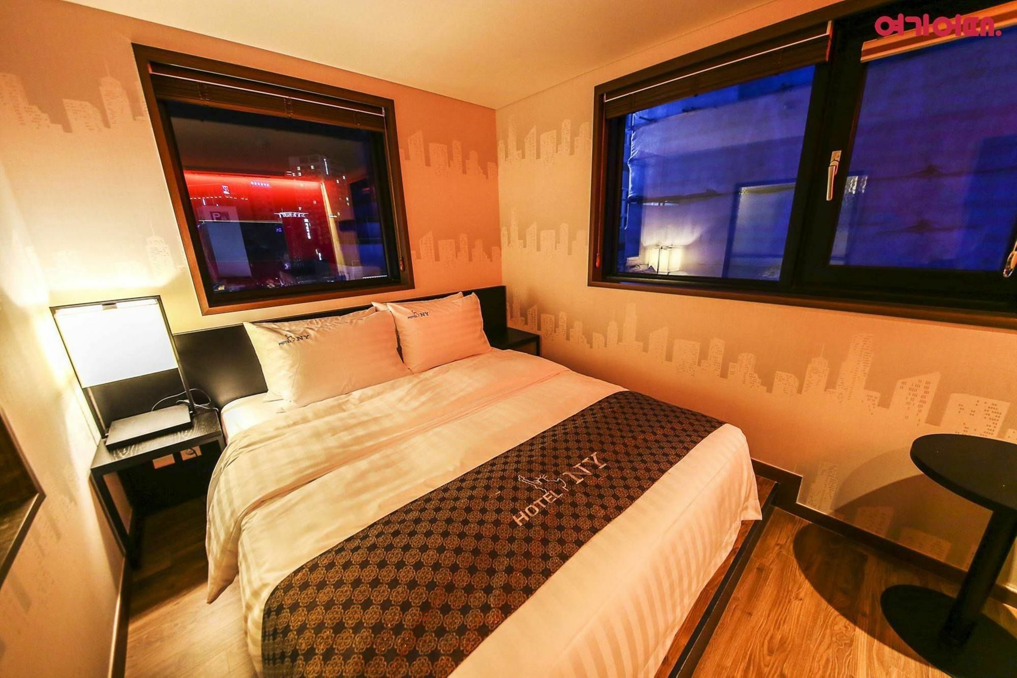 New York Hotel